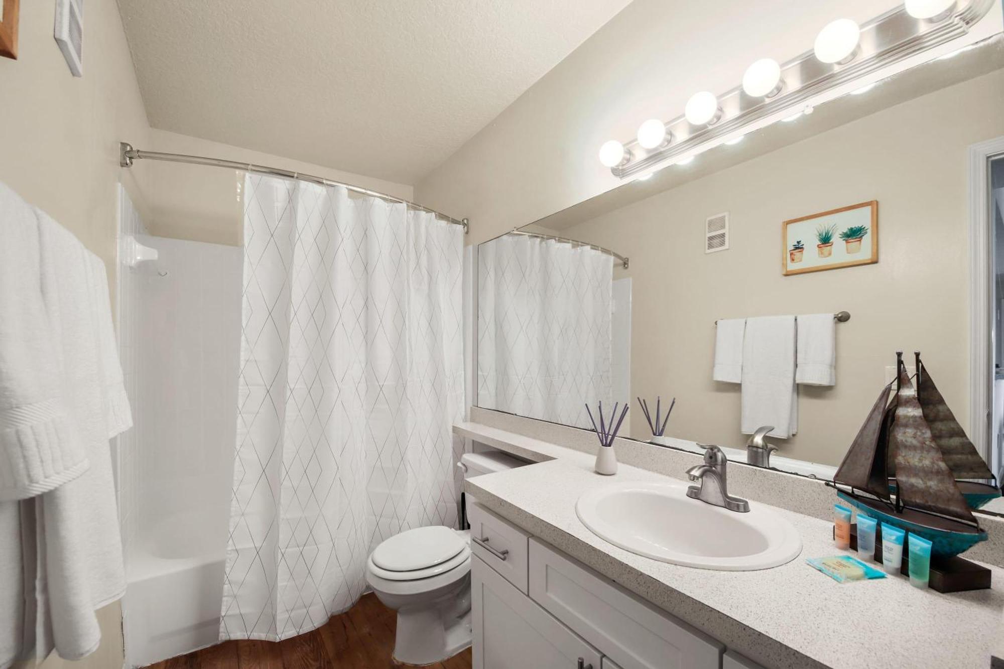 Beautiful 2Br W Balcony Pool Gym Tennis Bradenton Bagian luar foto